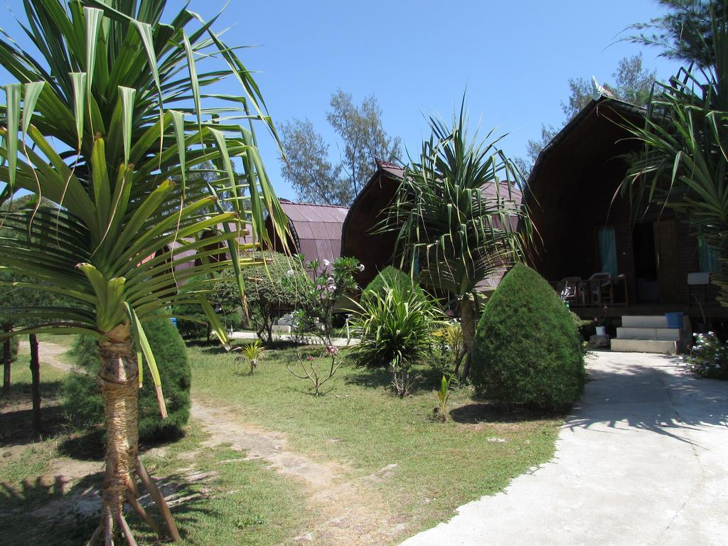 II Bungalow Gili Meno Extérieur photo